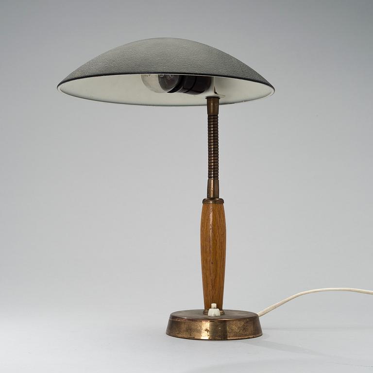 TABLE LAMP, model K 11-25, Idman, Mid-1900s.