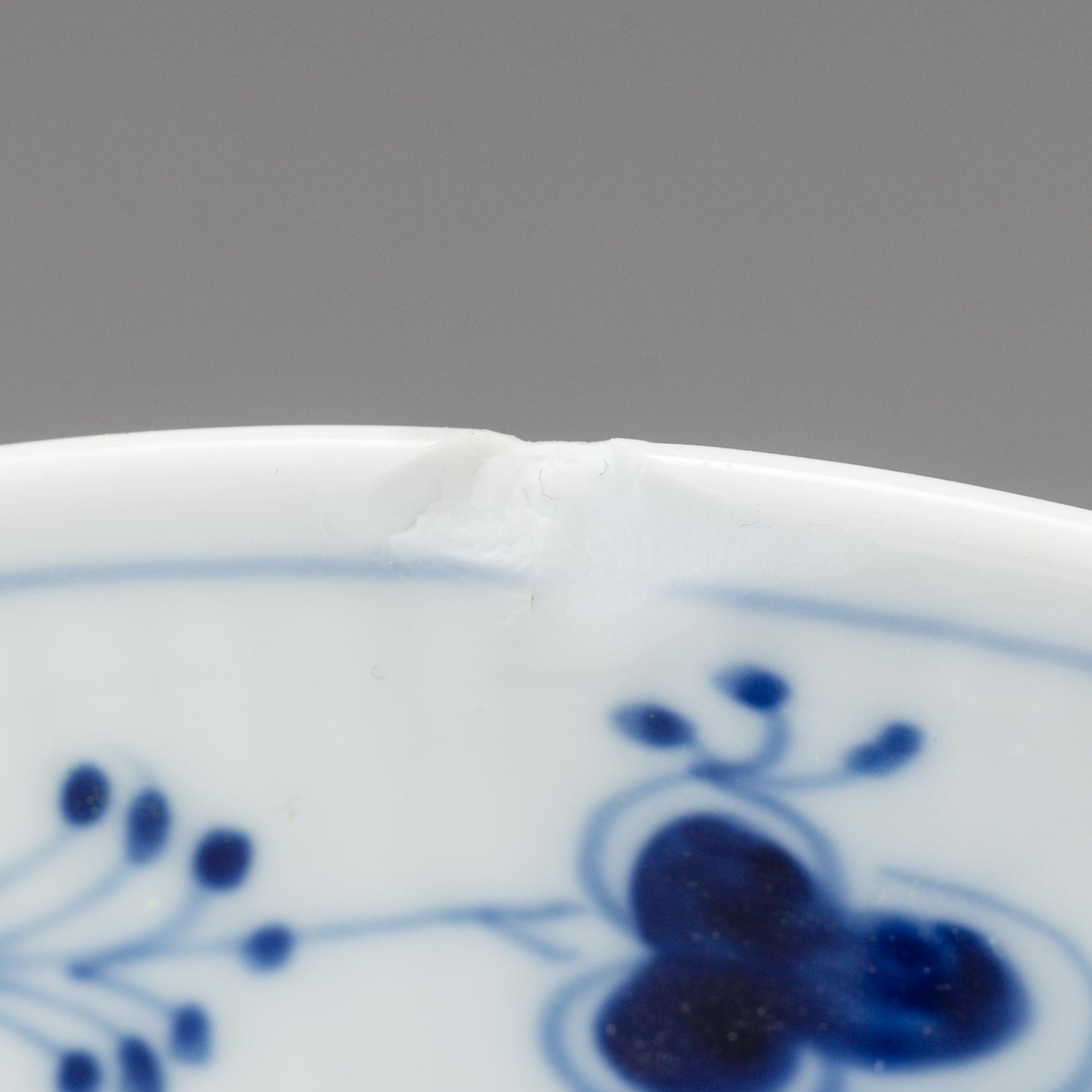 A Danish Royal Copenhagen "Blue Fluted" 36 piece porcelain coffee- and dinner service.