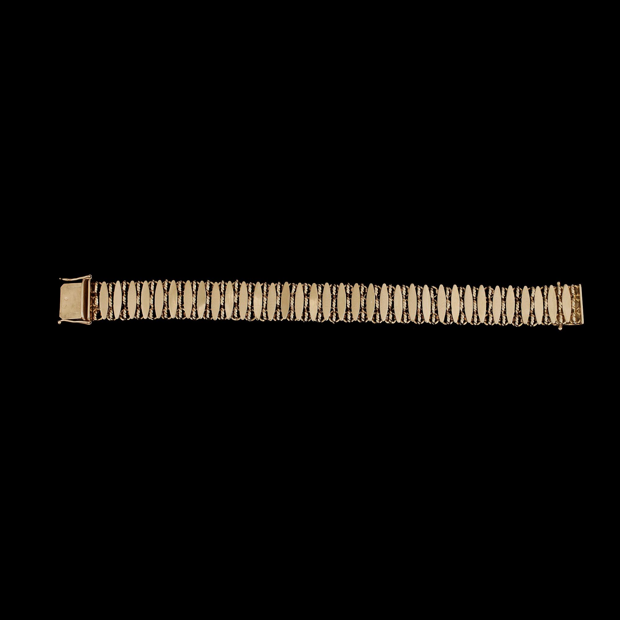 ARMBAND, 18k guld. Vikt ca 49 g.