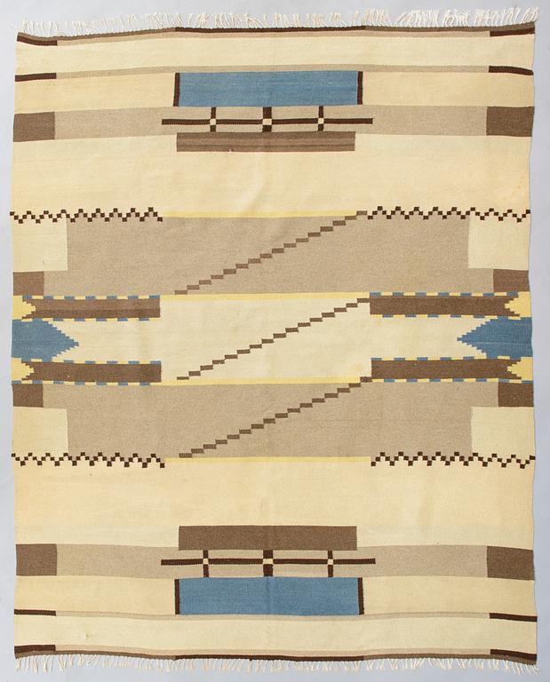 A 1930s Finnish flat weave carpet. Circa 260x200 cm.