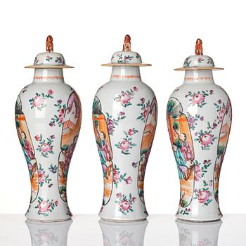A three-piece famille rose garniture, Qing dynasty, Qianlong (1736-95).