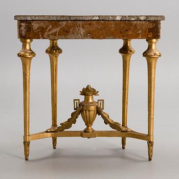 GUSTAVIANSKT KONSOLBORD, 1700-talets slut.