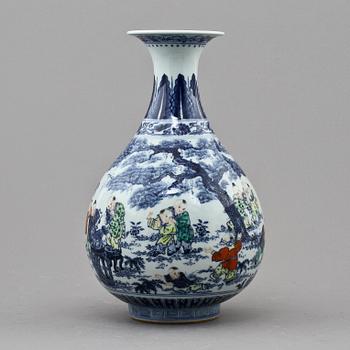 VAS, porslin, Kina, 1800-tal.