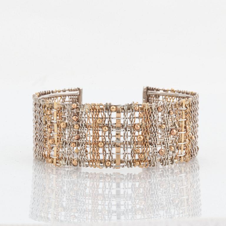 Högbergs Eftr Anette & Marie Silver, Göteborg, 2013, a bangle.