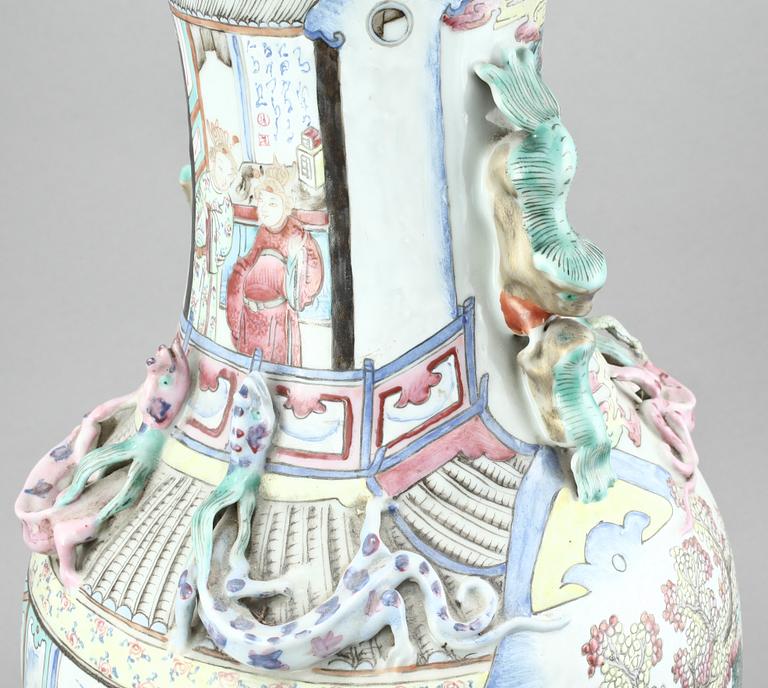 URNA, porslin, Kina, Kanton, 1800-tal.