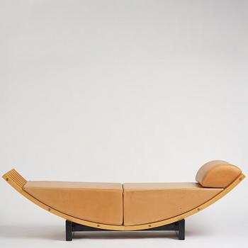 Jonas Bohlin, a "Concave" daybed, Källemo, Värnamo, post 1983.