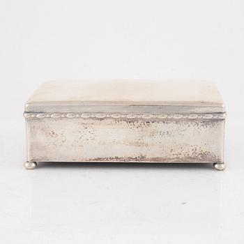 A Swedish silver box, mark of Edlunds Silvevarufabrik, Stockholm 1922.