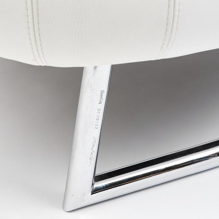 Eileen Gray, fåtöljer, ett par, "Bibendum", ClassiCon, Tyskland, efter 1990.