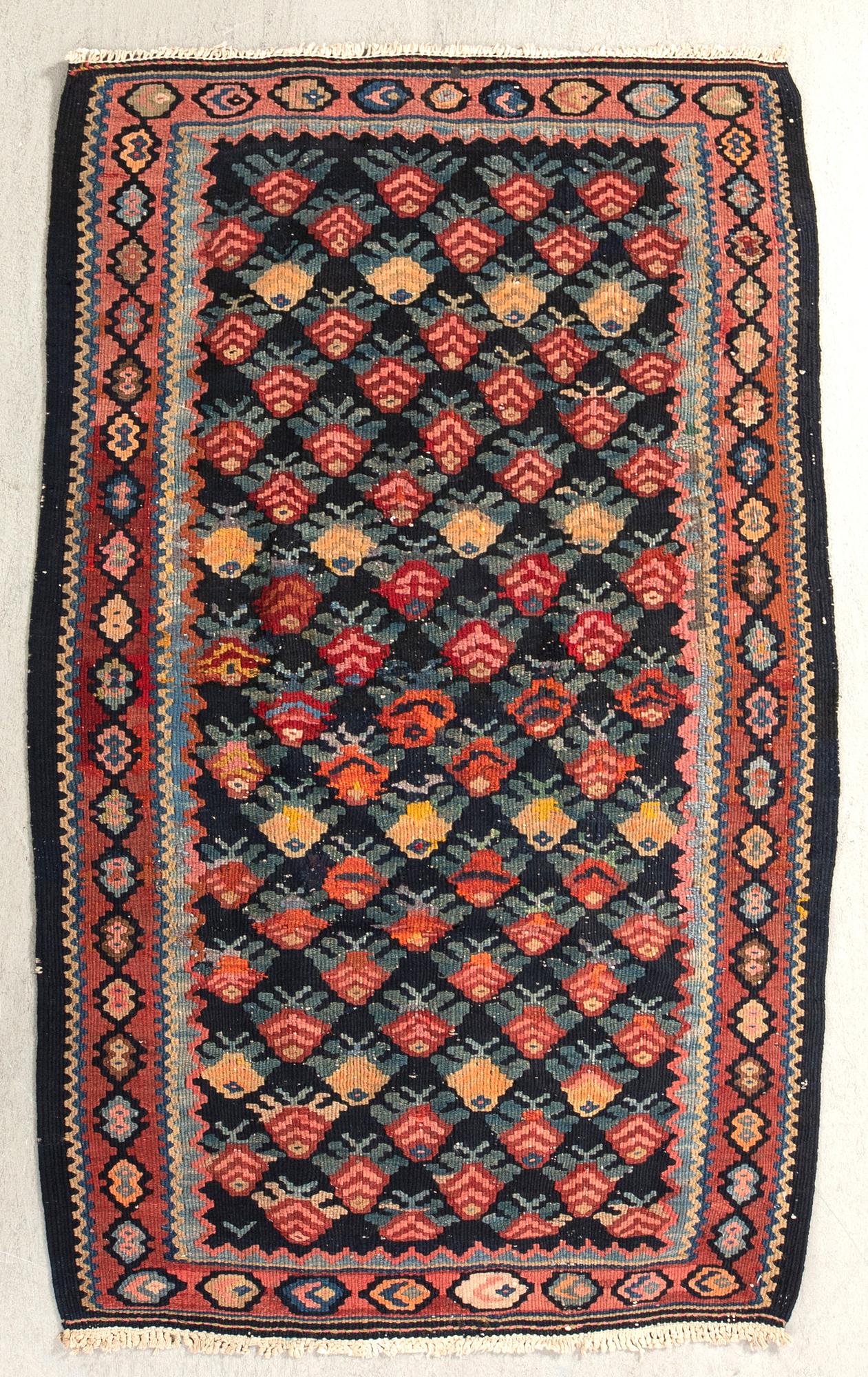 Matta Bidjar kelim antik ca 132x83 cm.