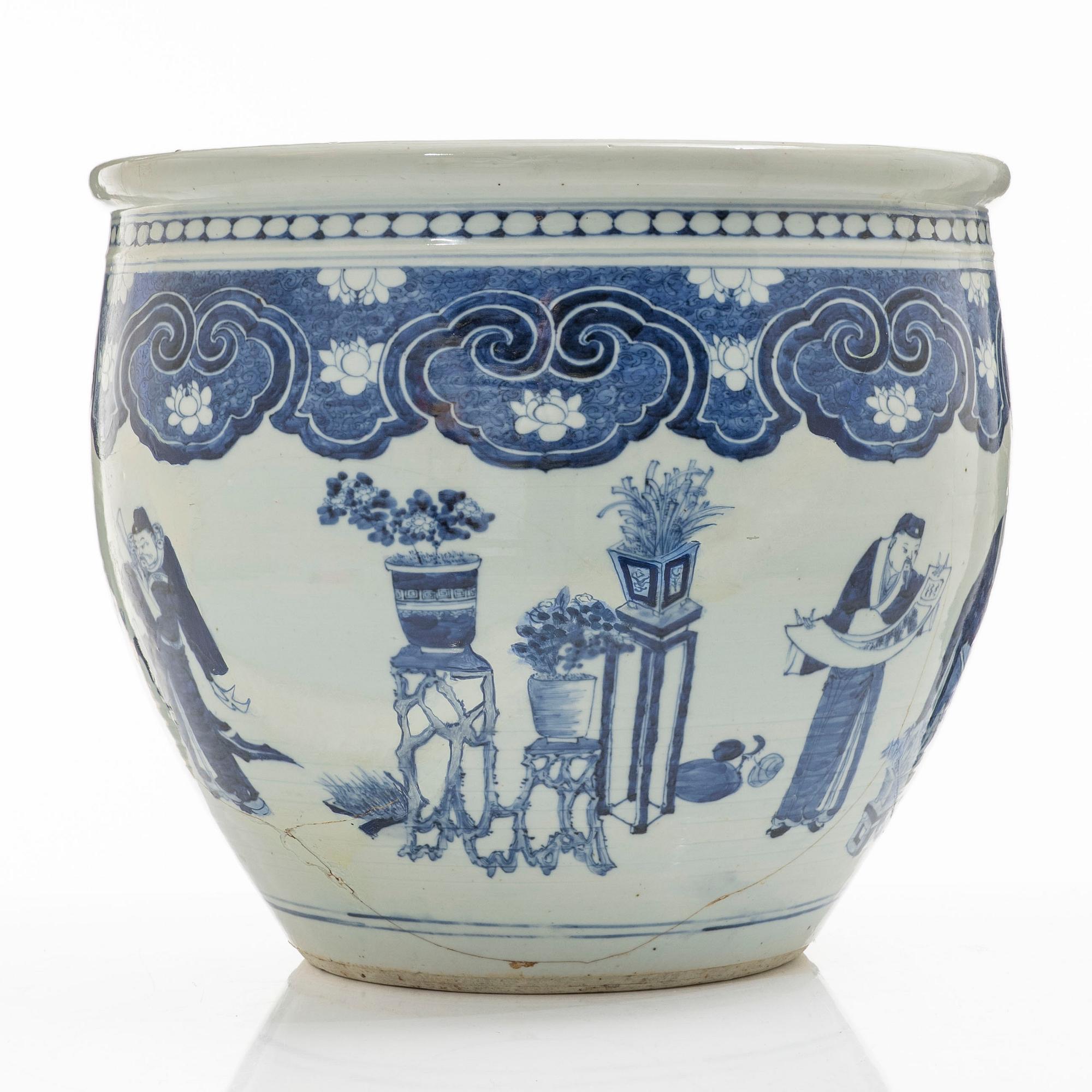 Ytterfoder, porslin, Kina, sen Qingdynasti.