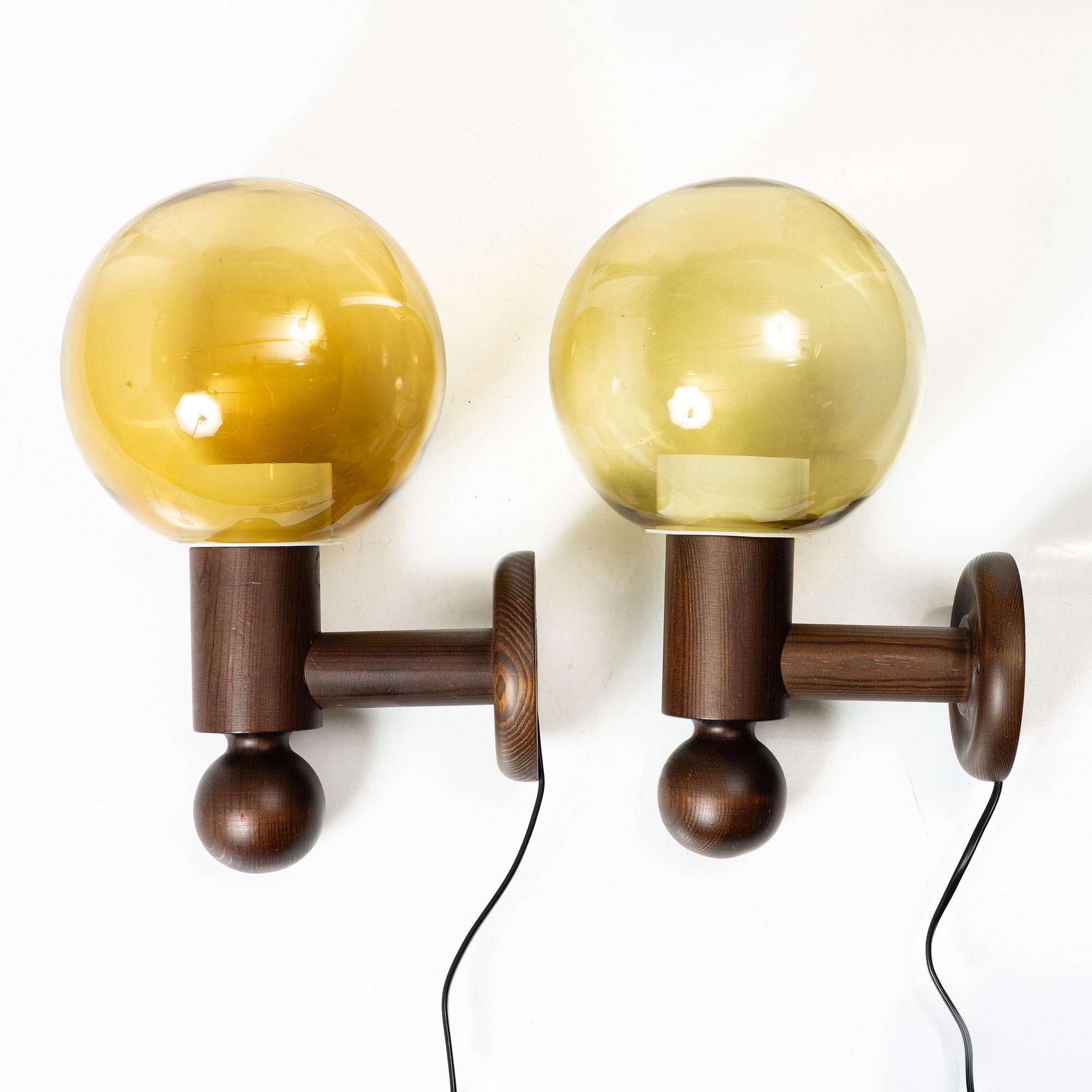 A pair of wall lamps, Luxus, Vittsjö.