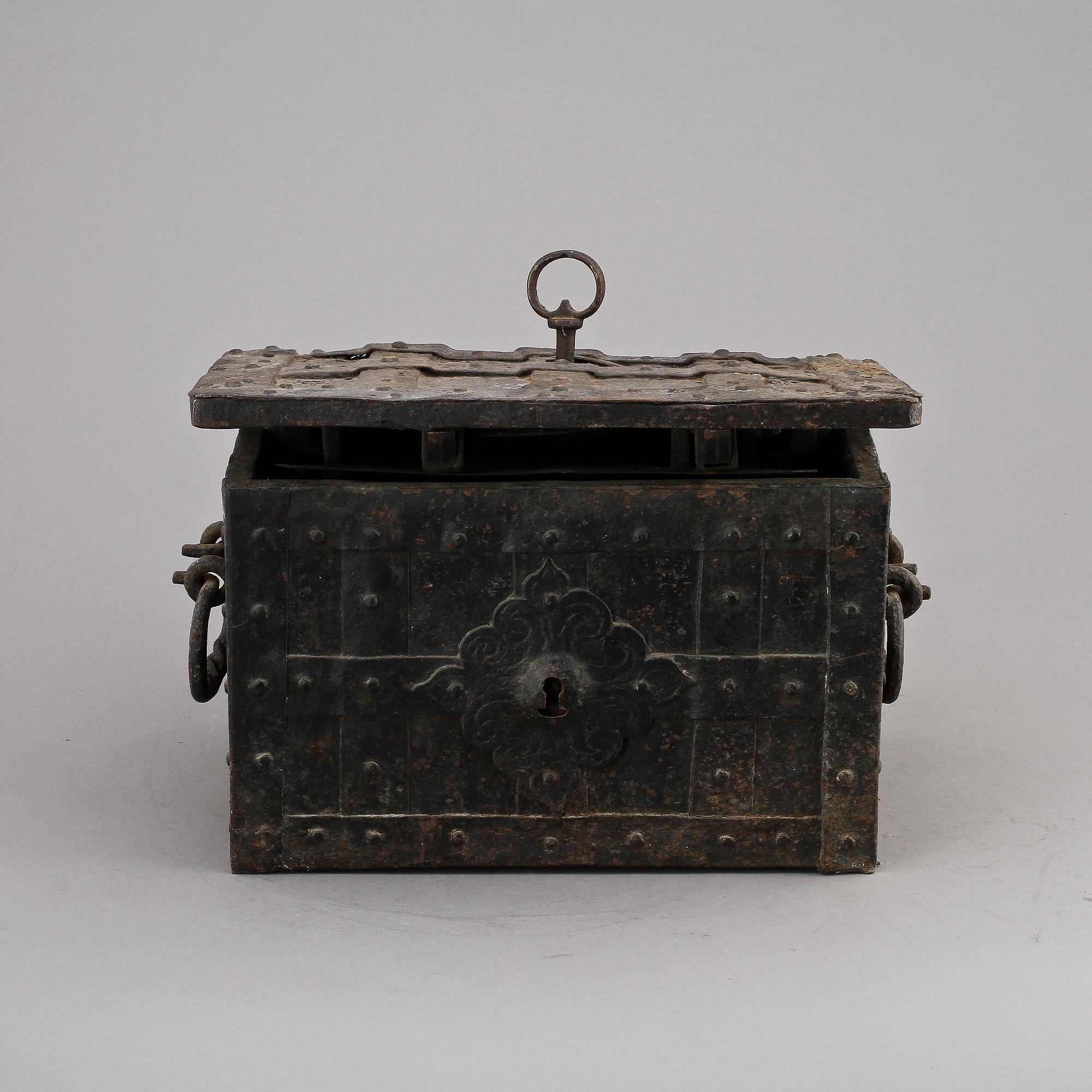 SKRIN, järn, barock, 1600/1700-tal.