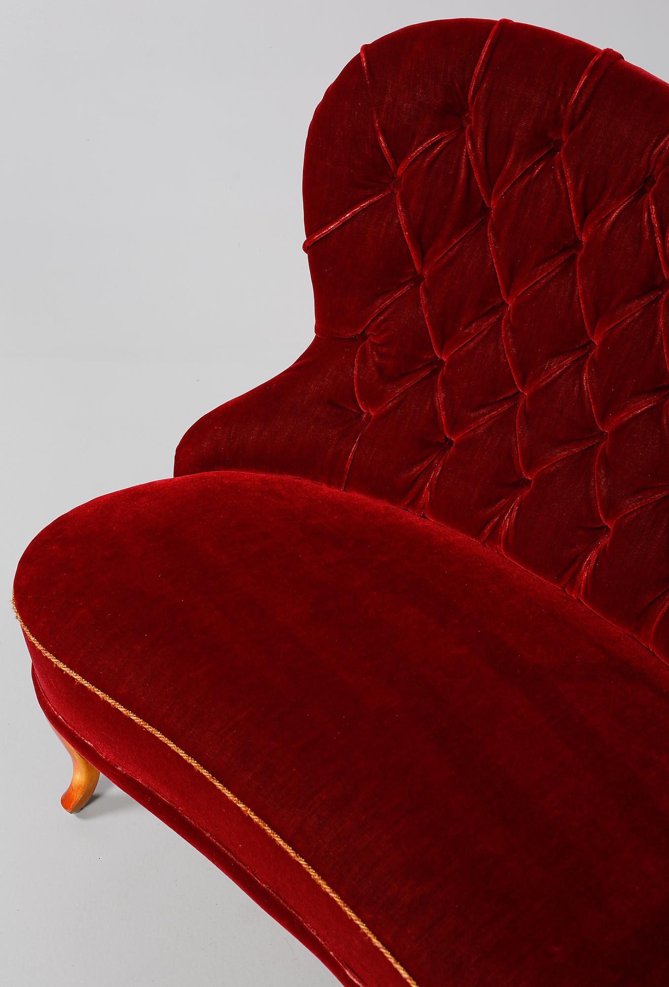 SOFFA samt FÅTÖLJ, omkring 1900-talets mitt.