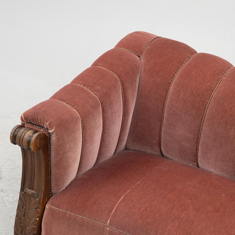 Soffa och fåtölj, tidigare tillhörande Ivar Kreuger, 1920-tal.