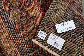 A carpet, Persian, Vintage Design, ca 280 x 190 cm.