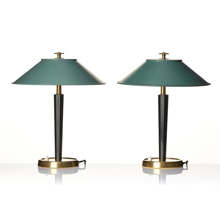 Bertil Brisborg, a pair of table lamps model "30950", Nordiska Kompaniet, 1940s.