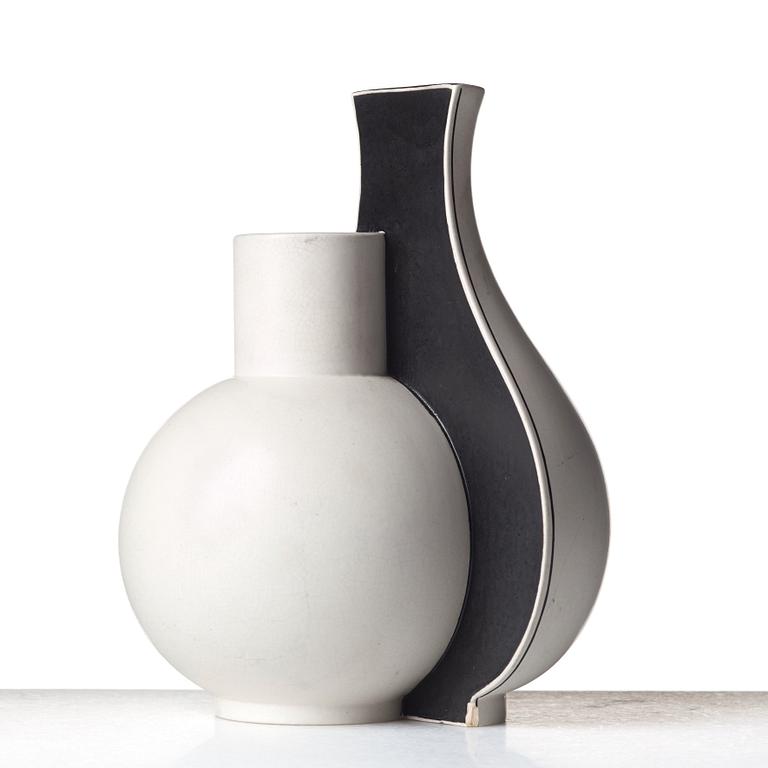 Wilhelm Kåge, a "Surrea" vase, Gustavsberg, Sweden ca 1940.