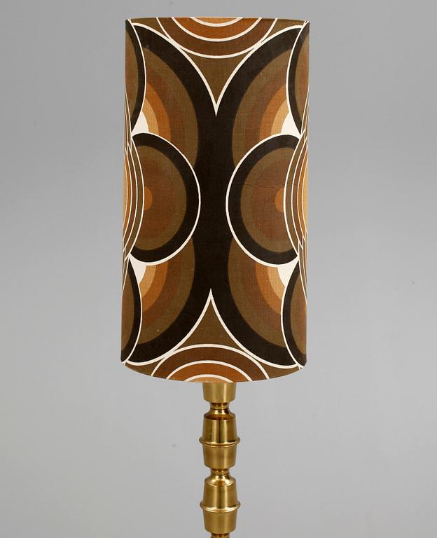 GOLVLAMPA, 1900-talets mitt.