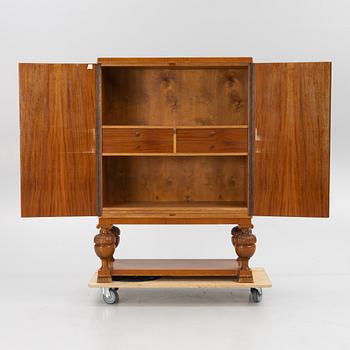 A 1930's/40's cabinet.