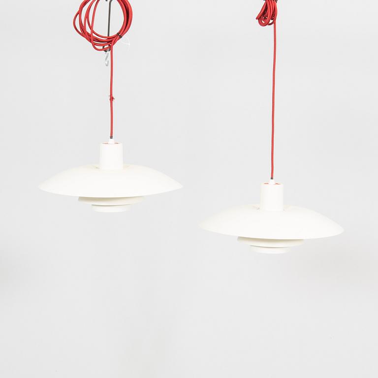 Poul Henningsen, taklampor ett par "PH 4/3" för Louis Poulsen Danmark.