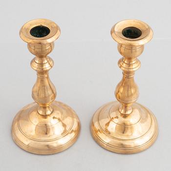 Skultuna Messingsbruk, ljusstakar, 2 par, 1800-tal.