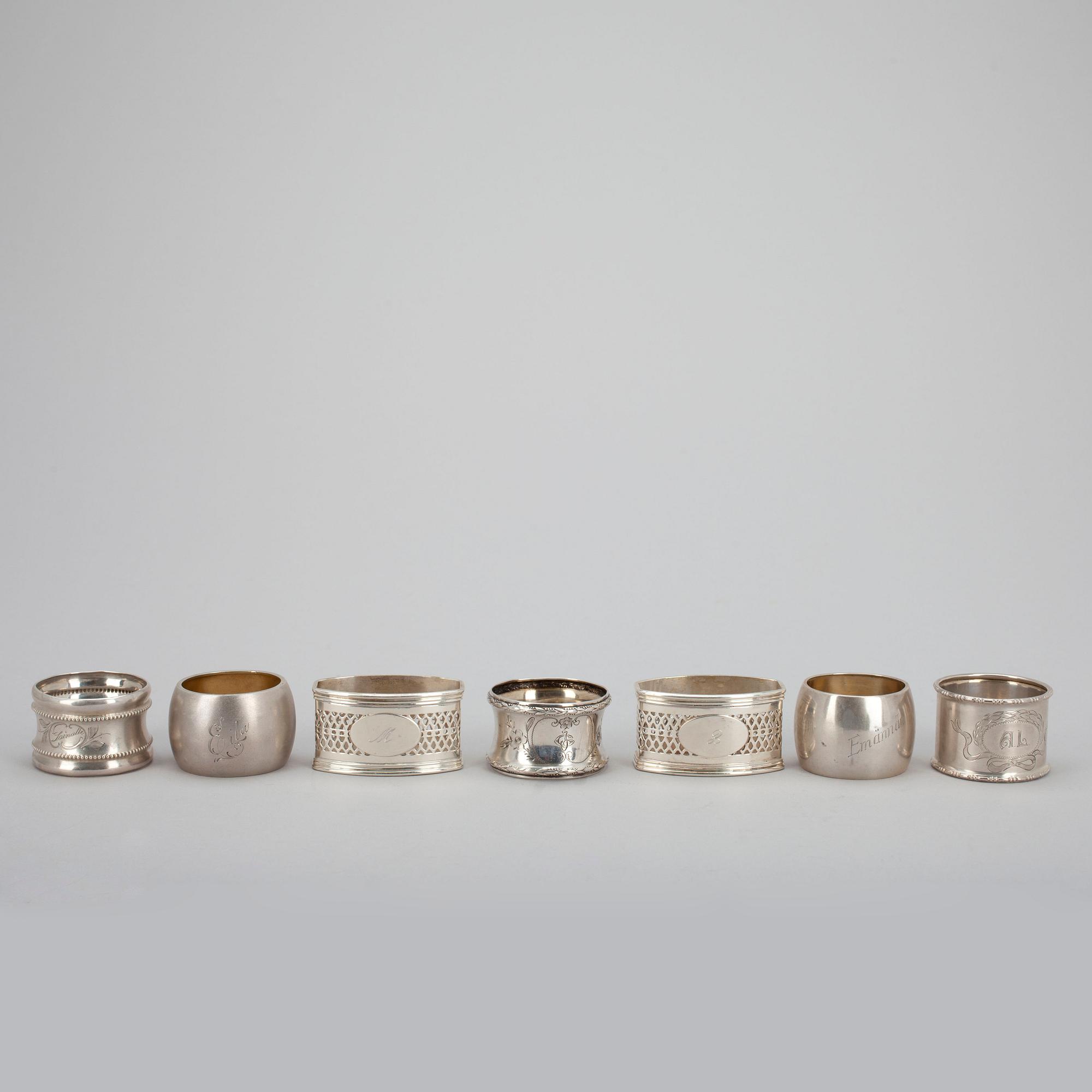 SERVIETTRINGAR, 7 st, silver, diverse stämplar. Vikt tot. 127 g.