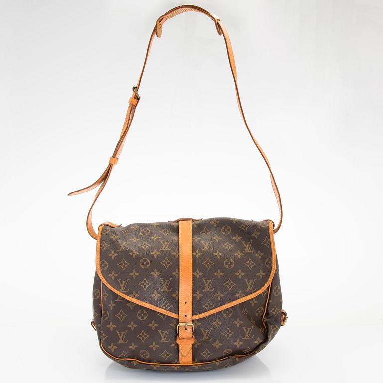 Louis Vuitton, a Monogram Canvas 'Saumur 35' bag.