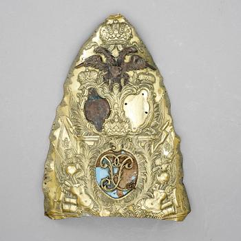 MÖSSPLÅT, till paradmitra, för Peter III livgrenadjärer förgylld mässing, Ryssland, 1756-62.