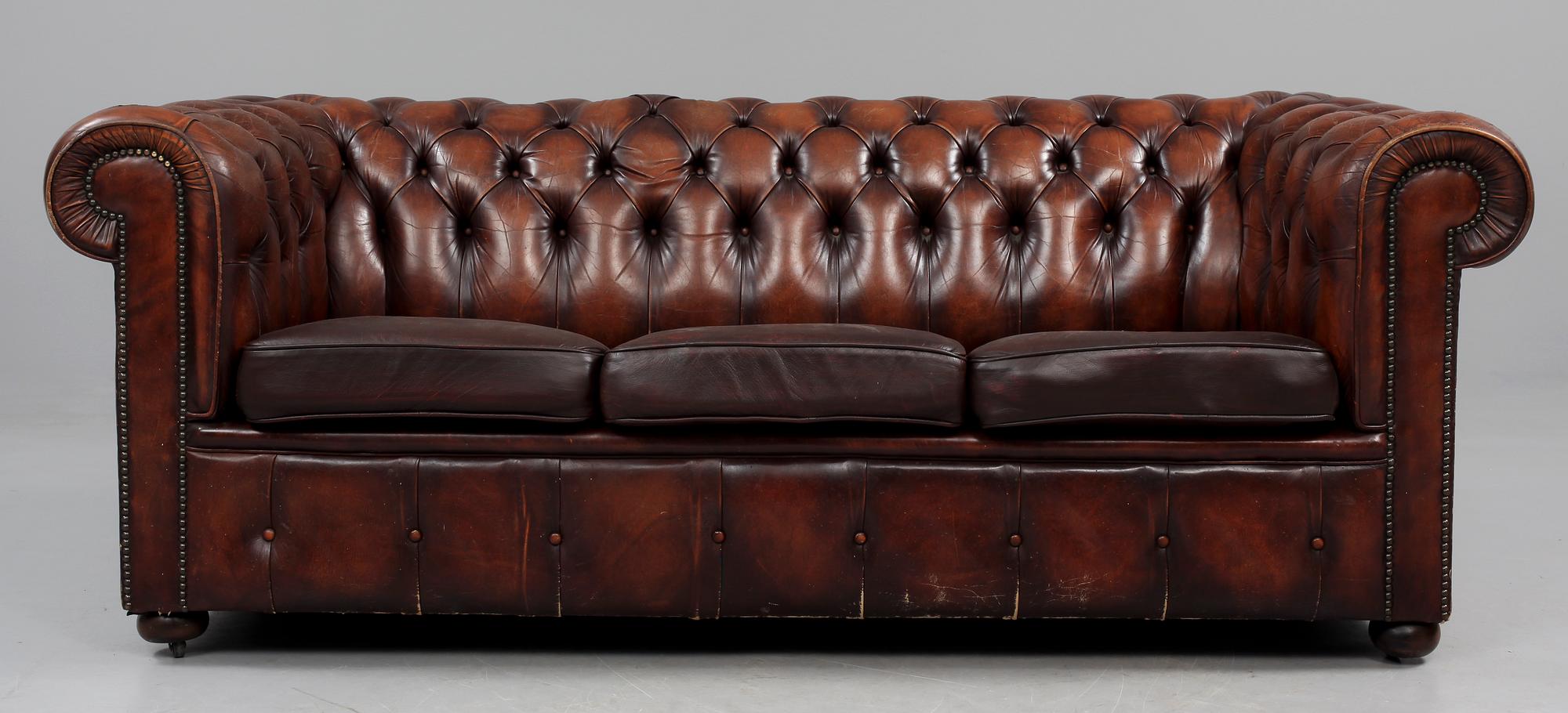 SOFFA, Chesterfieldmodell, 1900-talets fjärde kvartal.