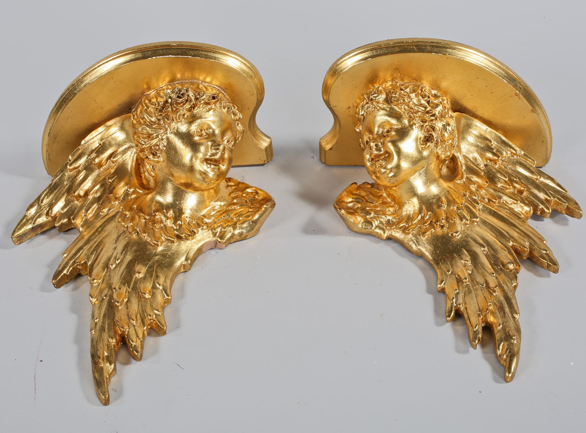 KONSOLHYLLOR, ett par, 1900-tal.