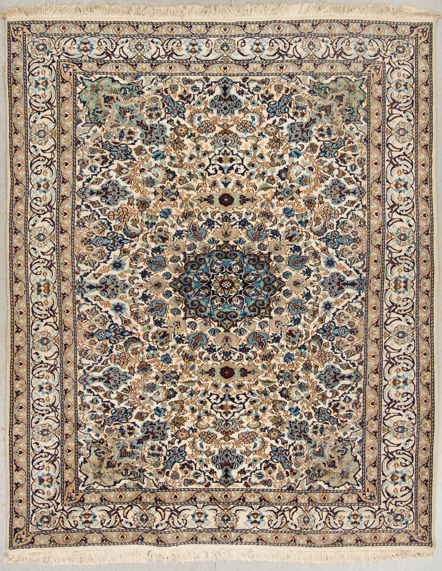 MATTA, old, Nain, part silk, ca 242 X 194 cm.