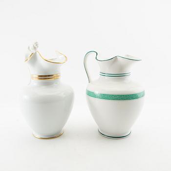 Teapots with lids, 2 pcs Bing & Grøndahl and Villeroy & Boch, first half of the 20th century, porcelain.