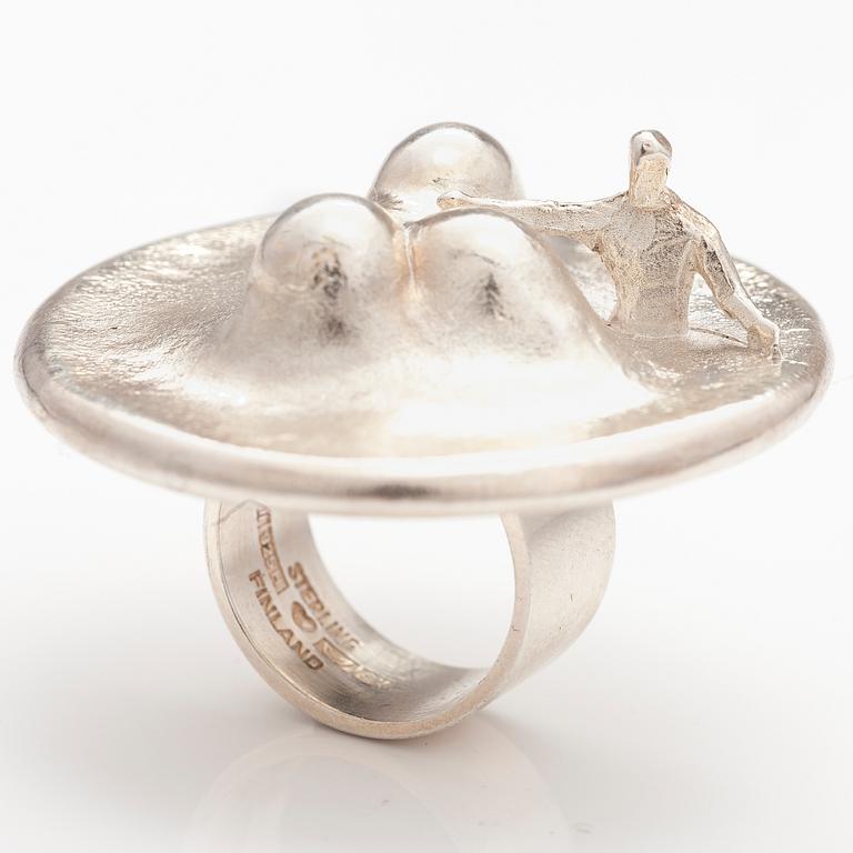 BJÖRN WECKSTRÖM, RING "Nära utbrottet", sterling silver. Lapponia 1969.