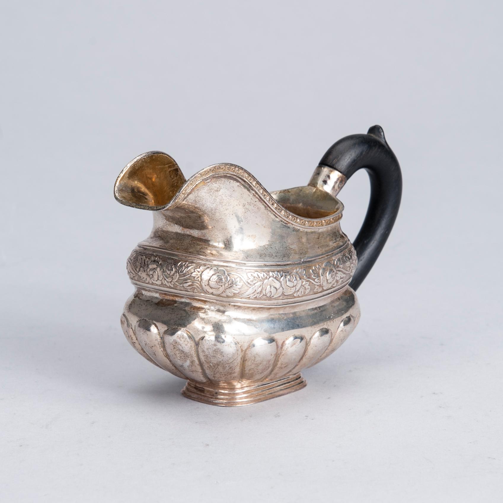 GRÄDDSNÄCKA, silver, Moskva 1835. Vikt 148,0 g.