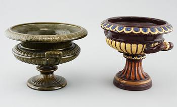 Two majolica garden urns, late 19th century.