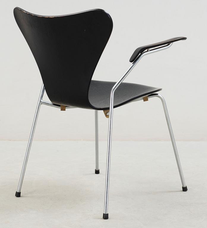 KARMSTOL, "Sjuan", Arne Jacobsen, Fritz Hansen,