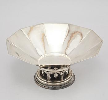 SKÅL, silver, C H Hallberg, Stockholm, 1932.