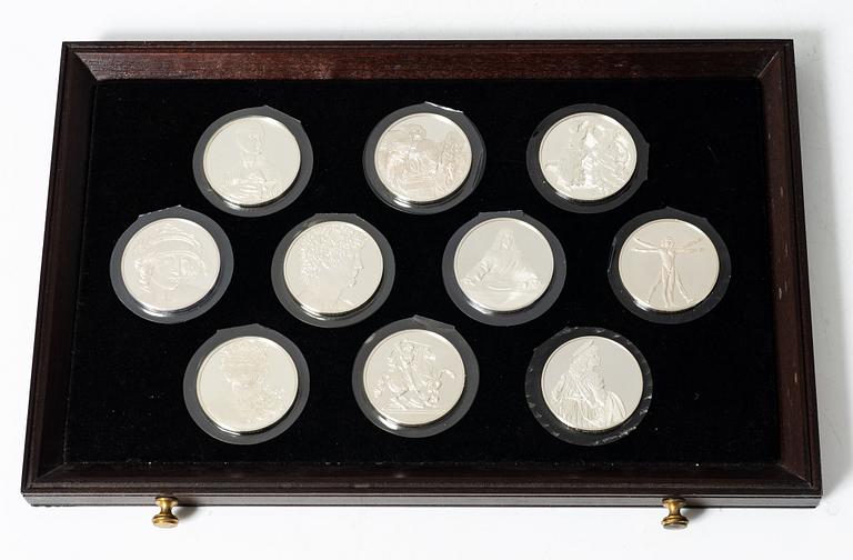 Schatull med medaljer silver 925/1000. "Mästaren och geniet Leonardo da Vinci". Franklin Mint 1970-tal.