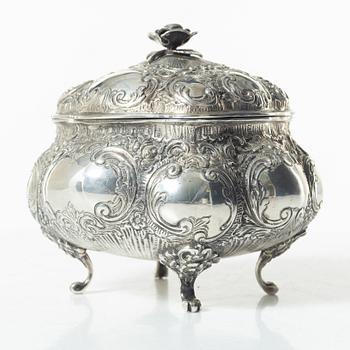 Sockerskål, silver, rokokostil, 1900-tal.