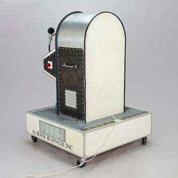 Alvar Gullichsen, "Hot-Spot Non-Standard Orbitizer" & Docent Udo D. Dröppeldorf, Raba Hiff, Bonk Business Inc.