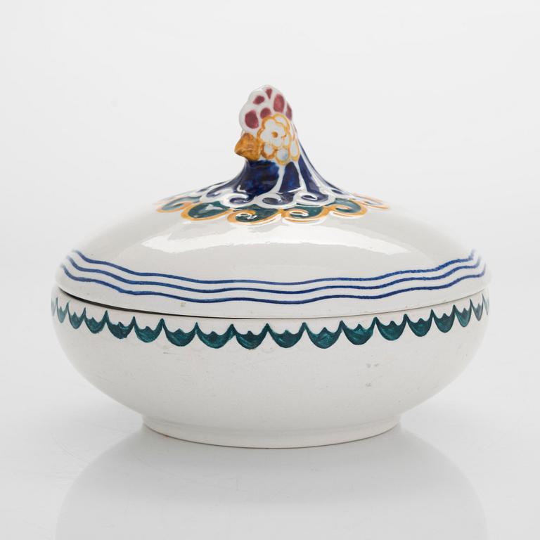 Alf Wallander, a flintware bowl with lid, Rörstrand, early 20th century.