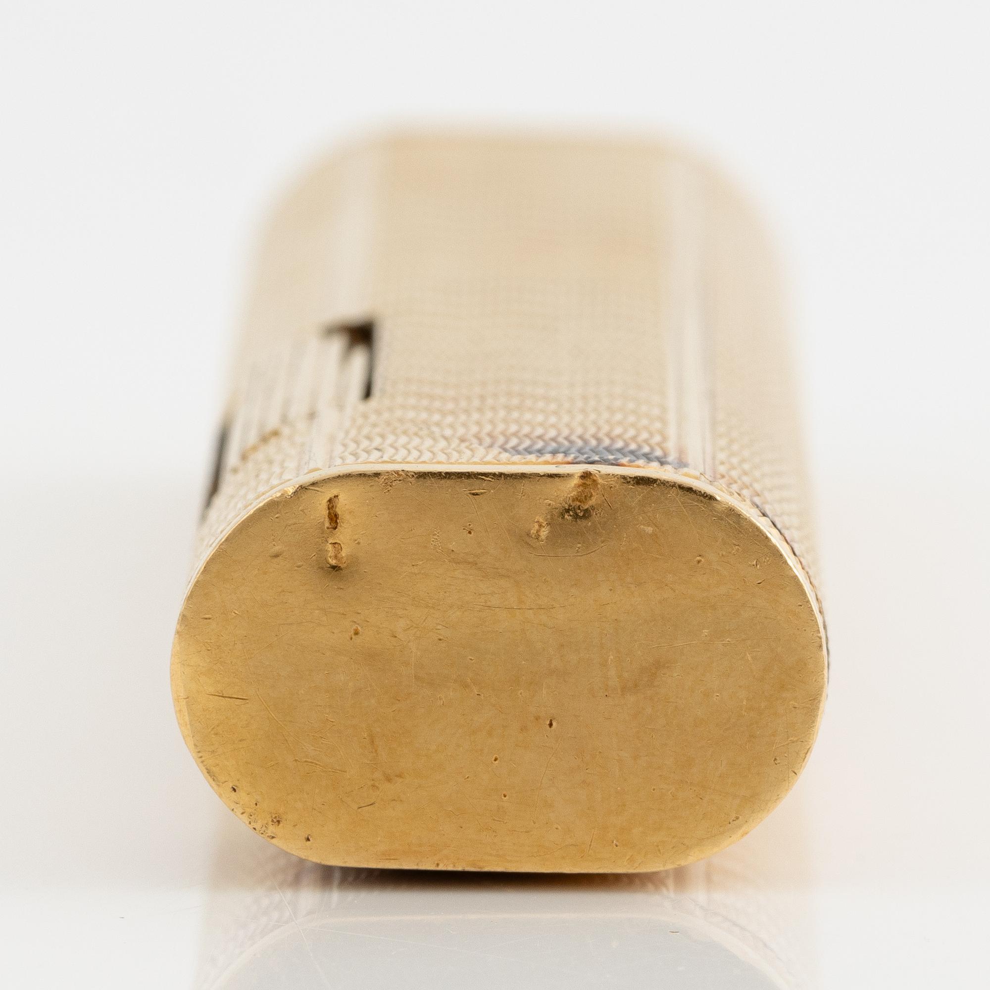 Lighter, 18K gold, France.