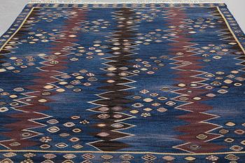 Barbro Nilsson, MATTA, "Snäckorna", gobelängteknik, ca 267-268 x 234,5-246,5 cm, signerad AB MMF BN.