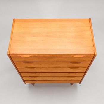 Henning Jørgensen, a 1960's Danish chest of drawers for  Fredericia Møbelfabrik.