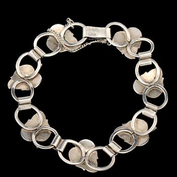 ARMRING, silver och markasiter, Victor Janson, Lindesberg, 1954. Vikt 22 g.