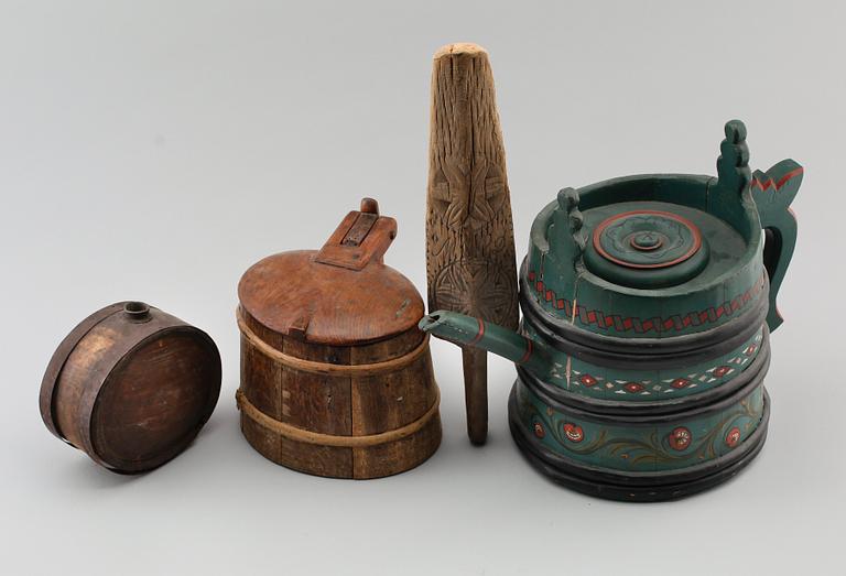 ALLMOGEFÖREMÅL, 4 delar, trä, 1800-tal.