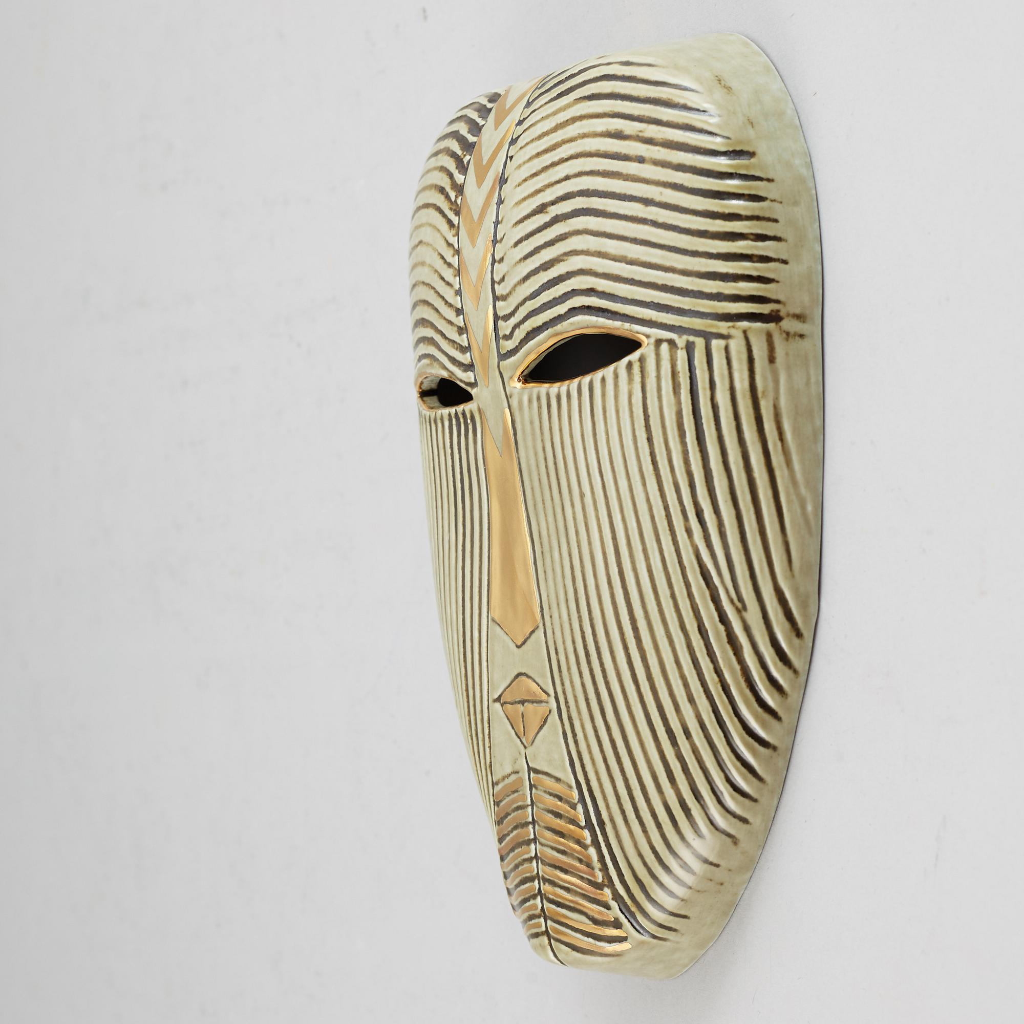 LISA LARSON, a stoneware mask, K-Studion, Gustavsberg.