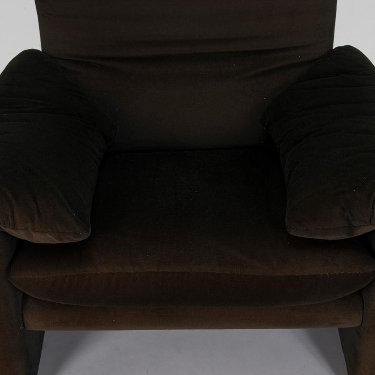 Vico Magistretti, A "Maralunga", armchair, Cassina, Italy.