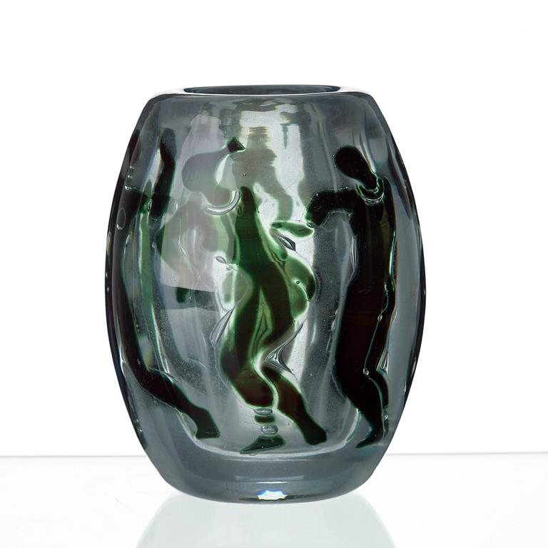 A Vicke Lindstrand 'graal' glass vase, Orrefors, Sweden 1937.