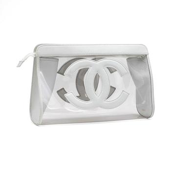 417. CHANEL, necessär.